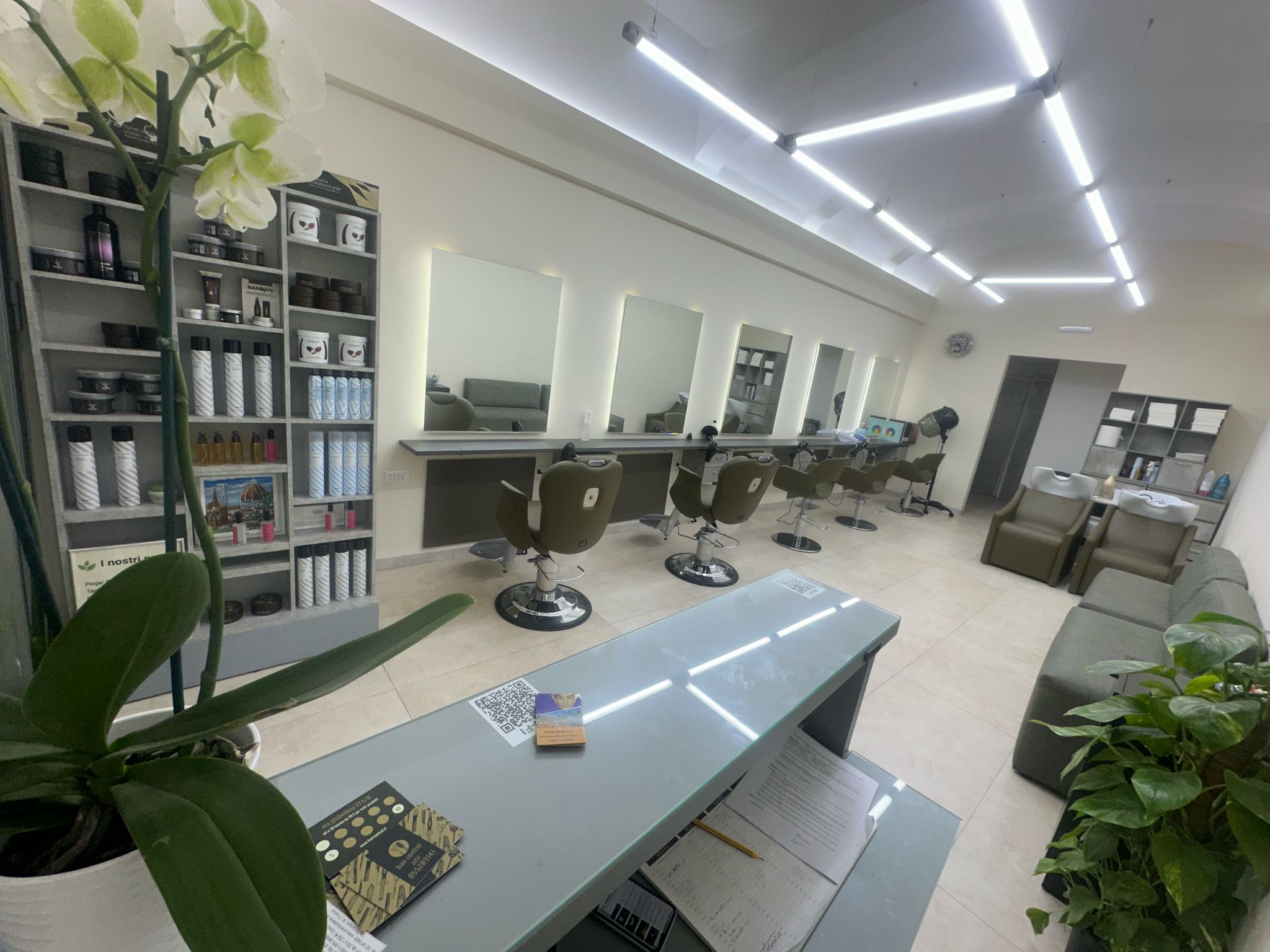 Ingresso del salone Hair Control